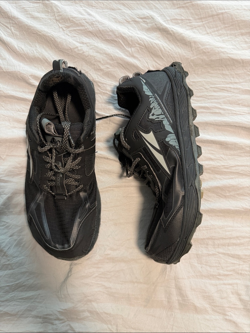 Altra Men's Black and Gray Trail Running Shoes